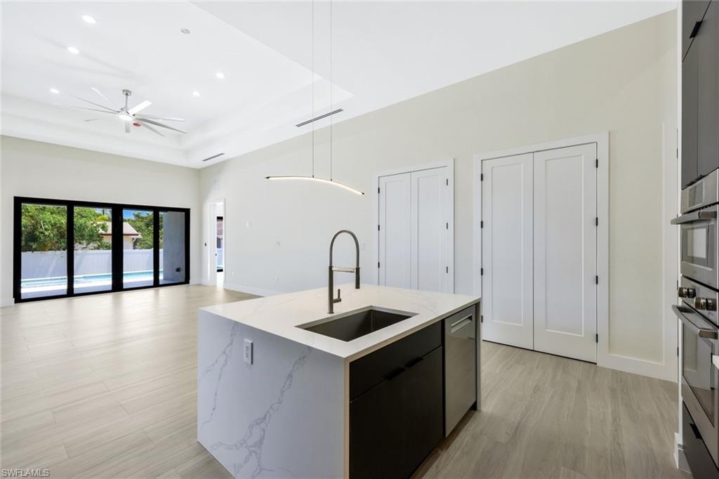 TRAIL TERRACE - Residential