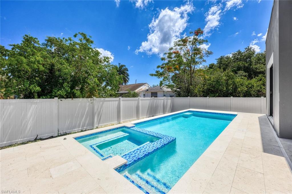 TRAIL TERRACE - Residential