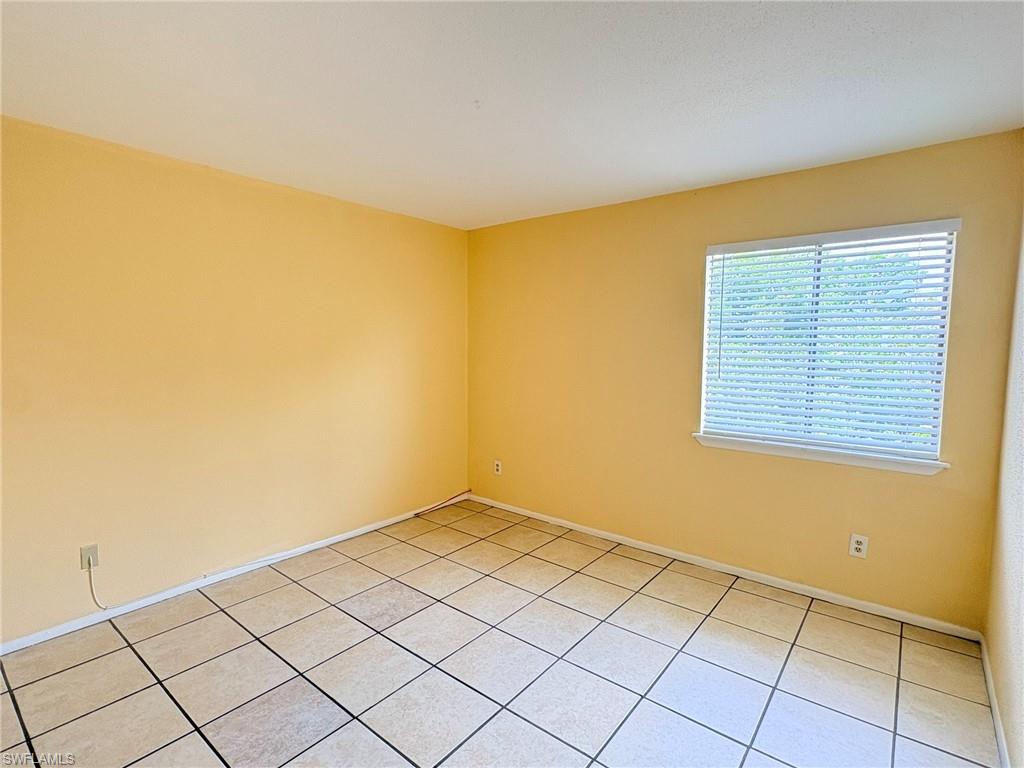 VILLAGE CREEK - Residential Lease