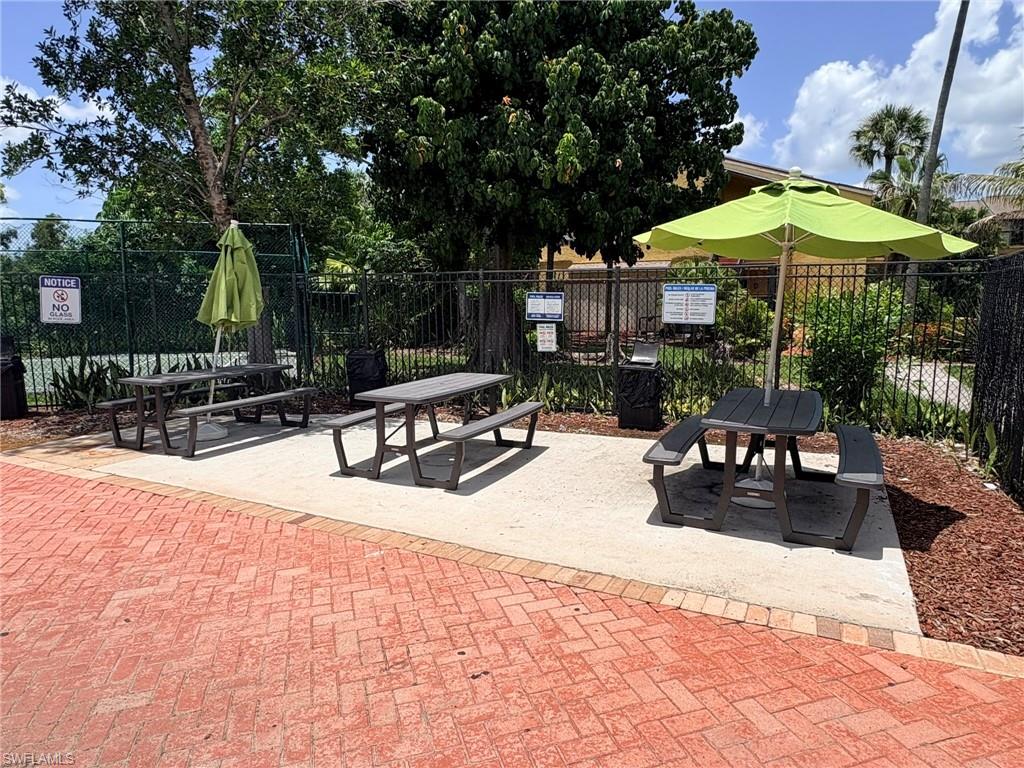 VILLAGE CREEK - Residential Lease