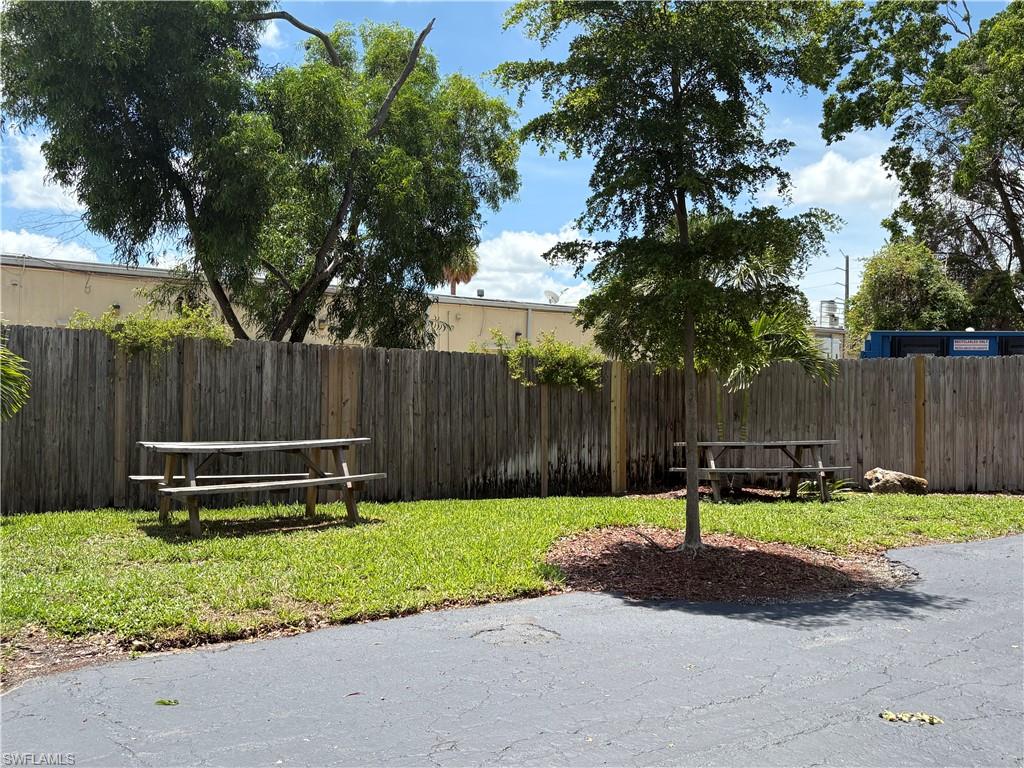 VILLAGE CREEK - Residential Lease