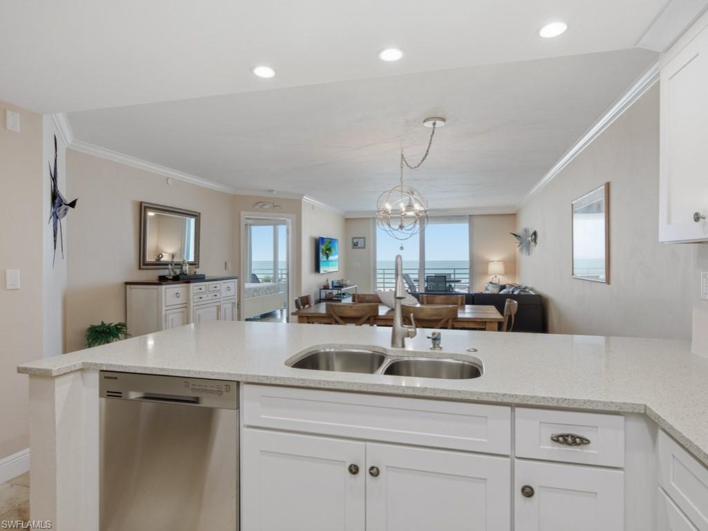 SOMERSET OF MARCO ISLAND - Residential