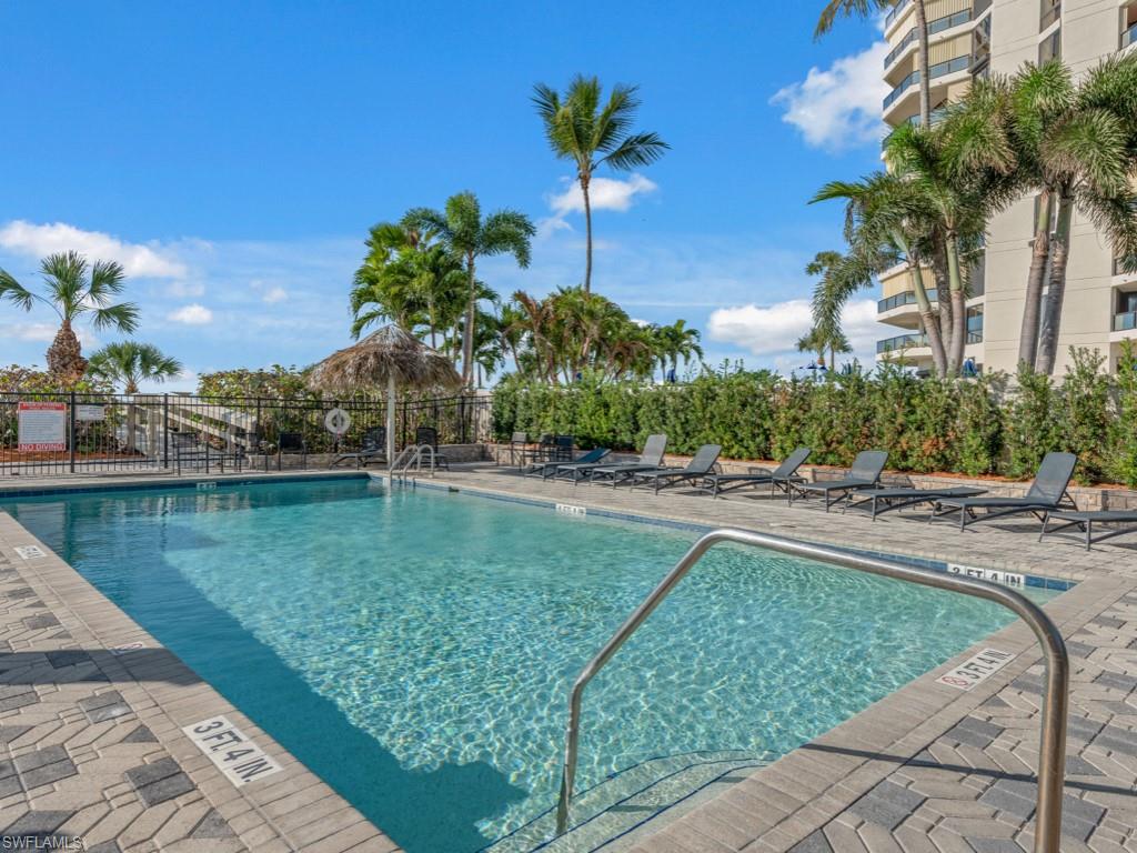 SOMERSET OF MARCO ISLAND - Residential