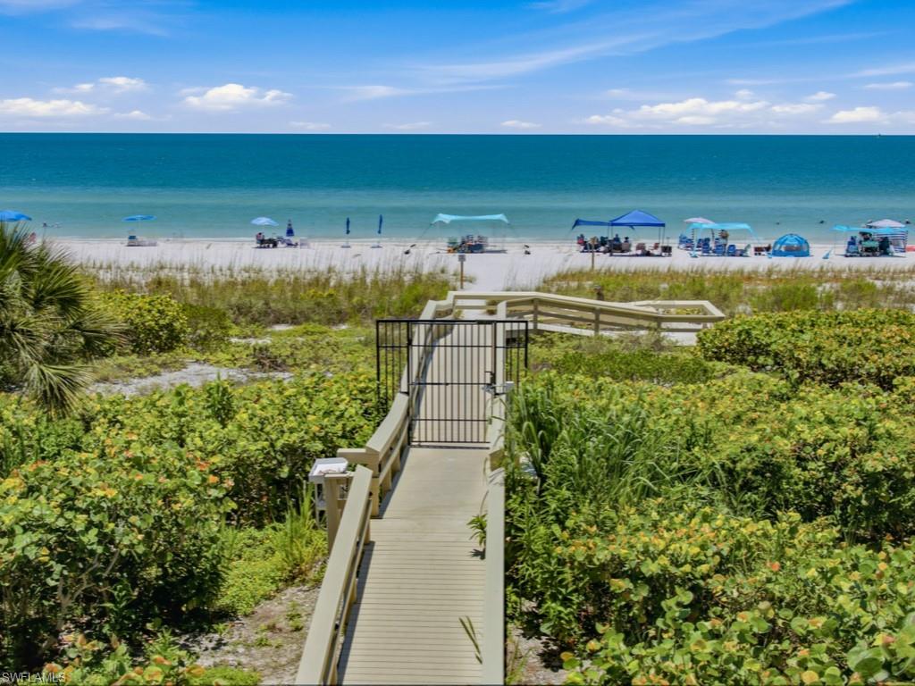 SOMERSET OF MARCO ISLAND - Residential