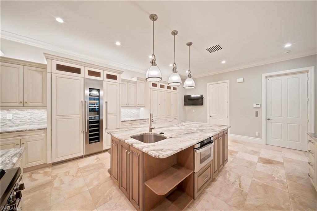 PINE RIDGE - Residential