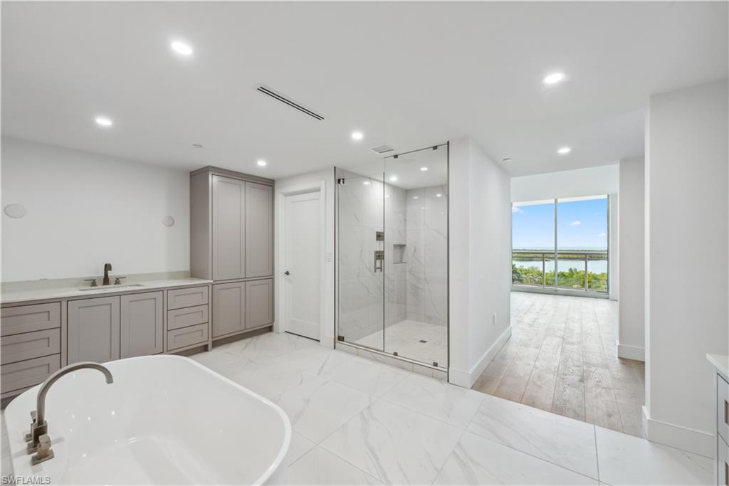 KALEA BAY TOWER 400 - Residential