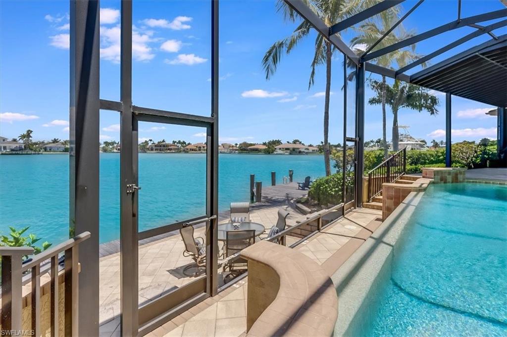 MARCO BEACH - Residential