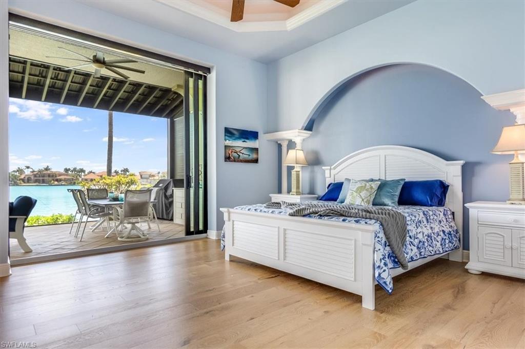 MARCO BEACH - Residential