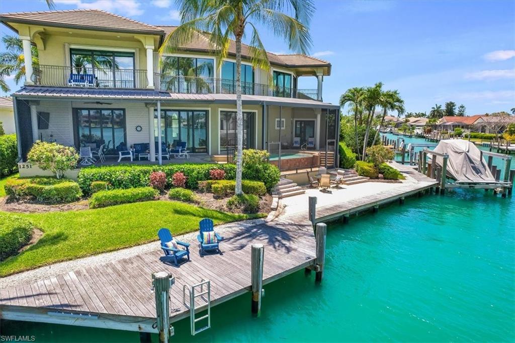 MARCO BEACH - Residential