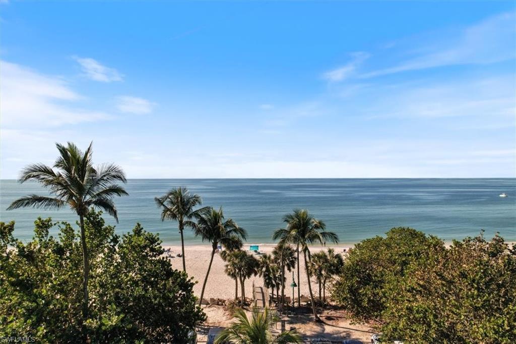 AQUALANE SHORES - Residential