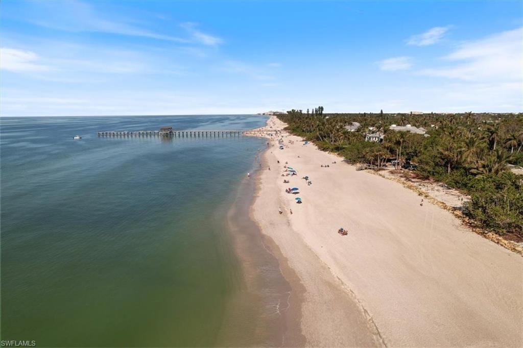 AQUALANE SHORES - Residential