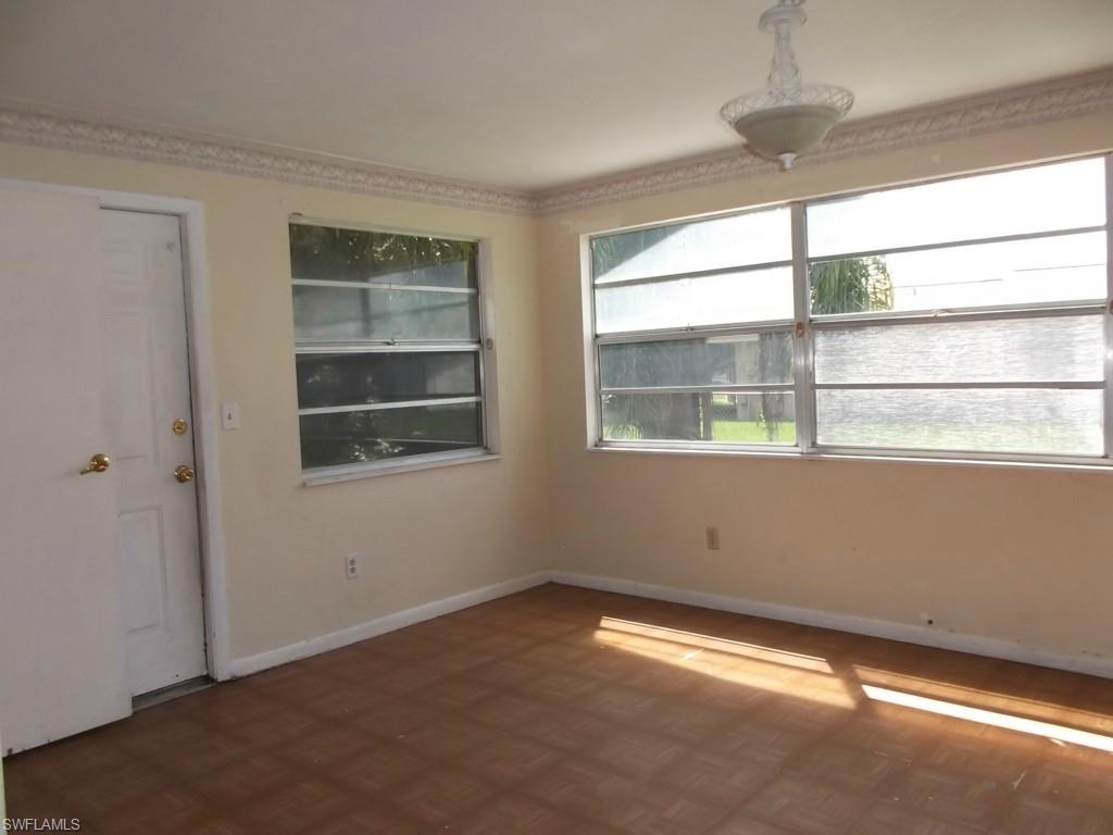 LAURELWOOD - Residential