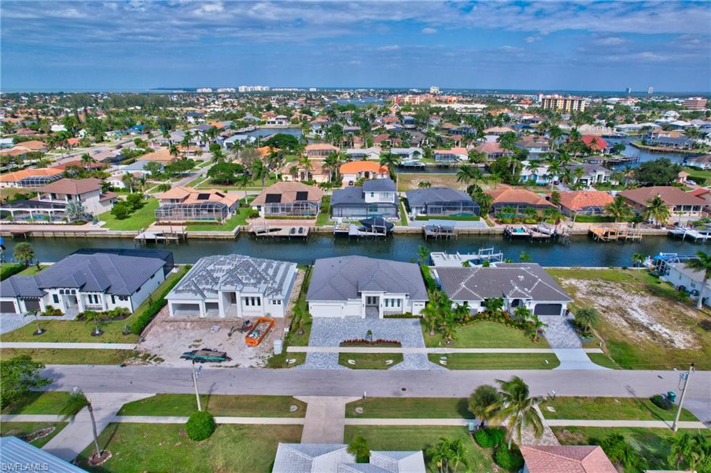 MARCO ISLAND - Residential