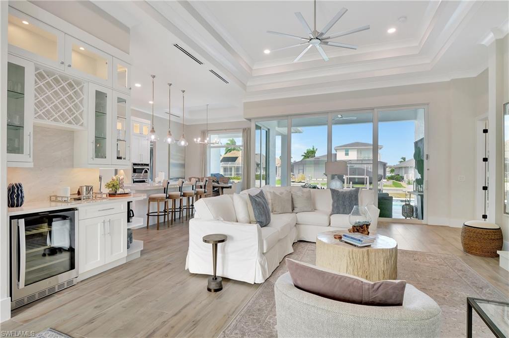 MARCO ISLAND - Residential