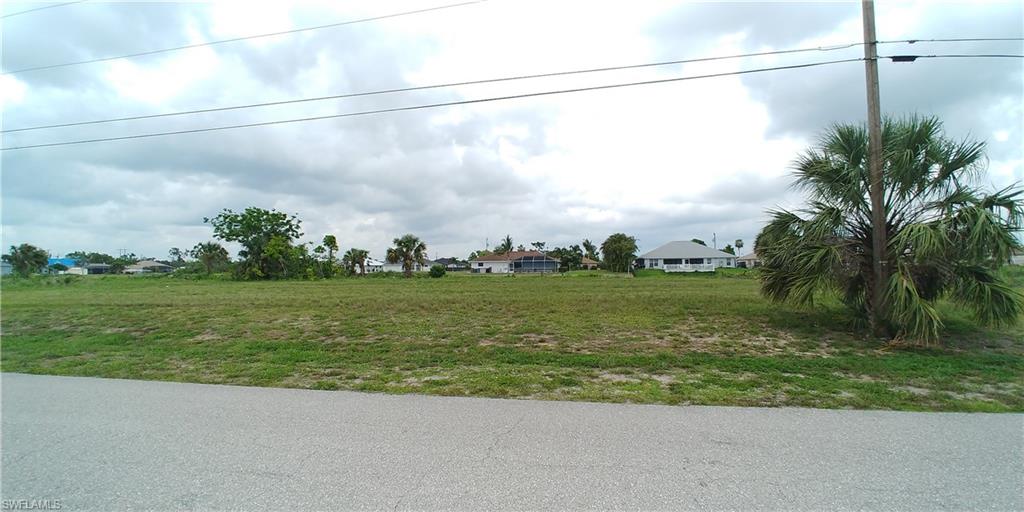CAPE CORAL - Land