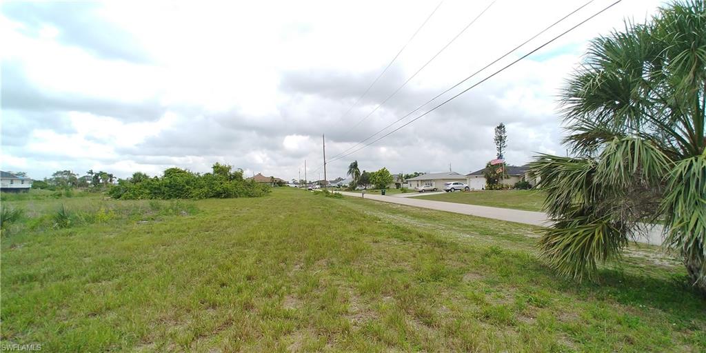 CAPE CORAL - Land