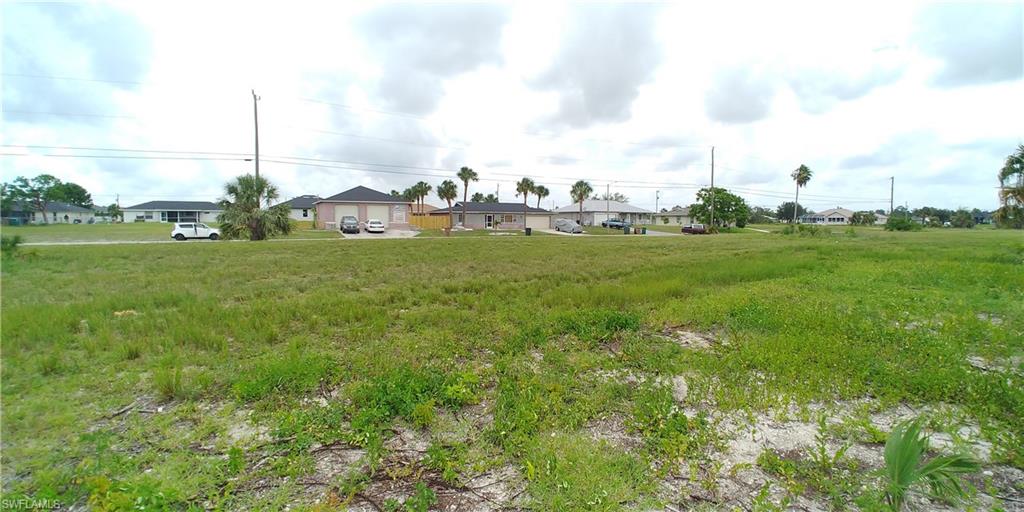 CAPE CORAL - Land