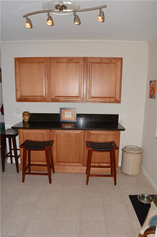 HOLIDAY SHORES - Residential