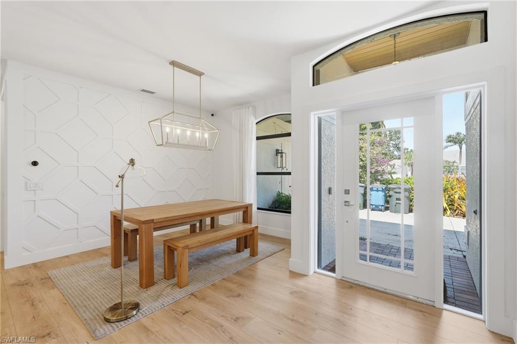 SPANISH WELLS - Residential