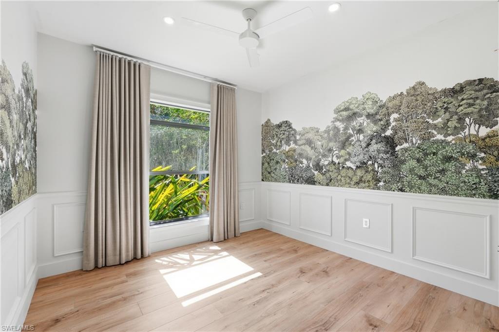SPANISH WELLS - Residential