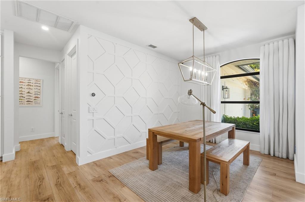 SPANISH WELLS - Residential