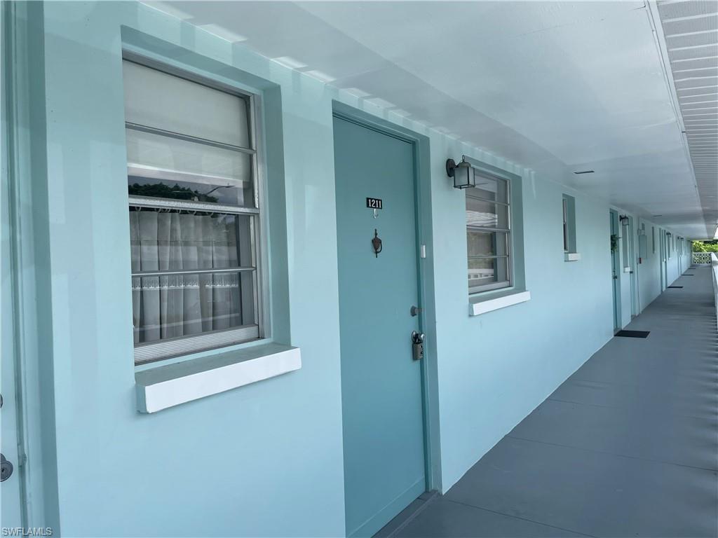 TROPIC TERRACE - Residential