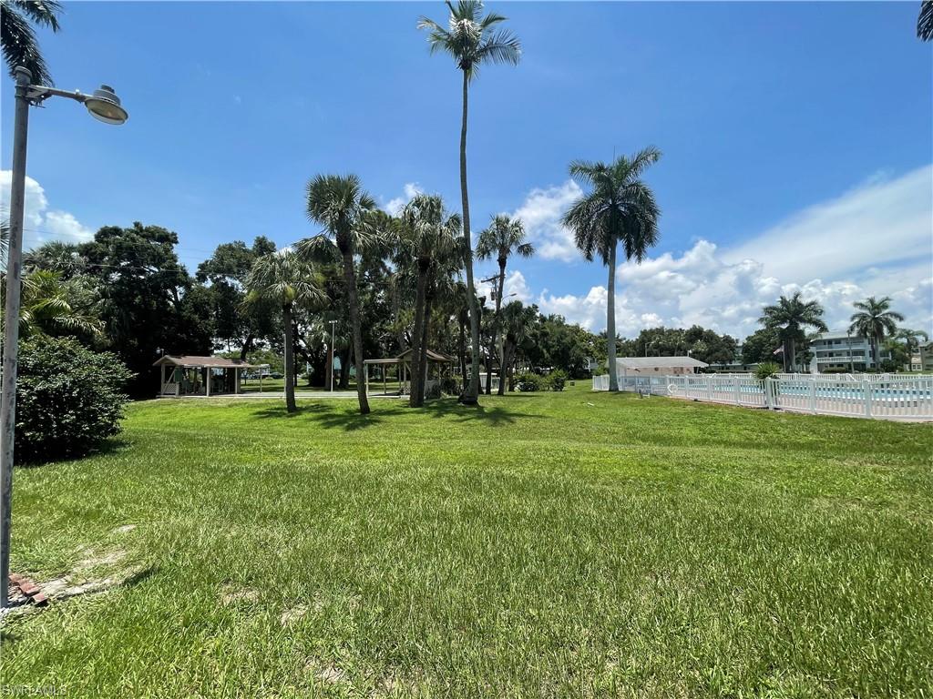 TROPIC TERRACE - Residential