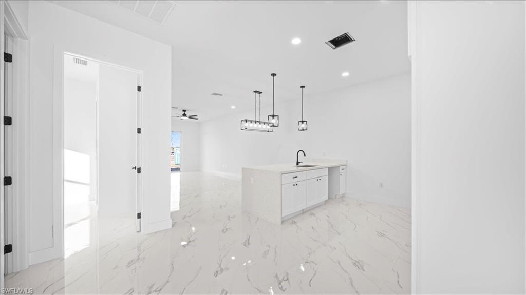 CAPE CORAL - Residential Income