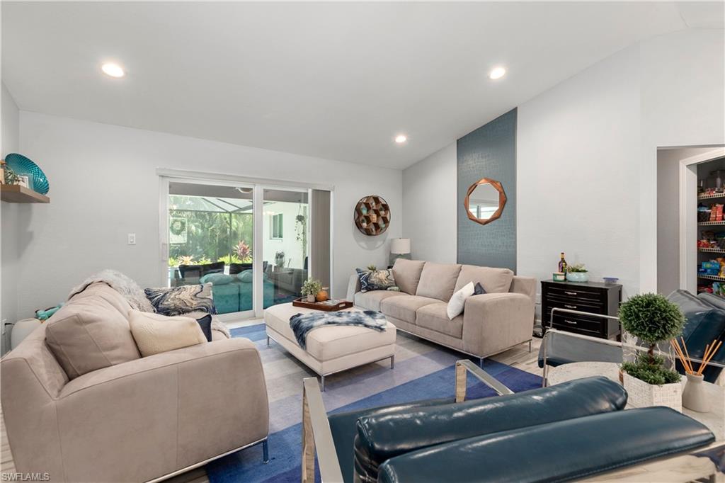 CALOOSA TRACE - Residential