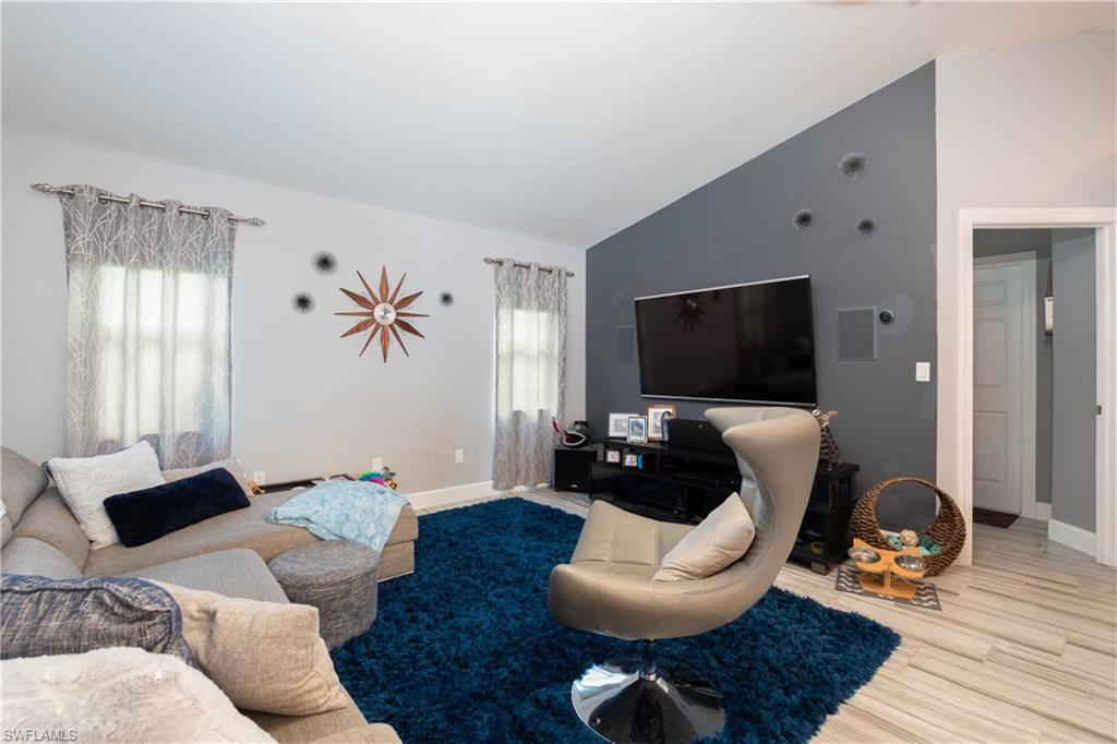 CALOOSA TRACE - Residential
