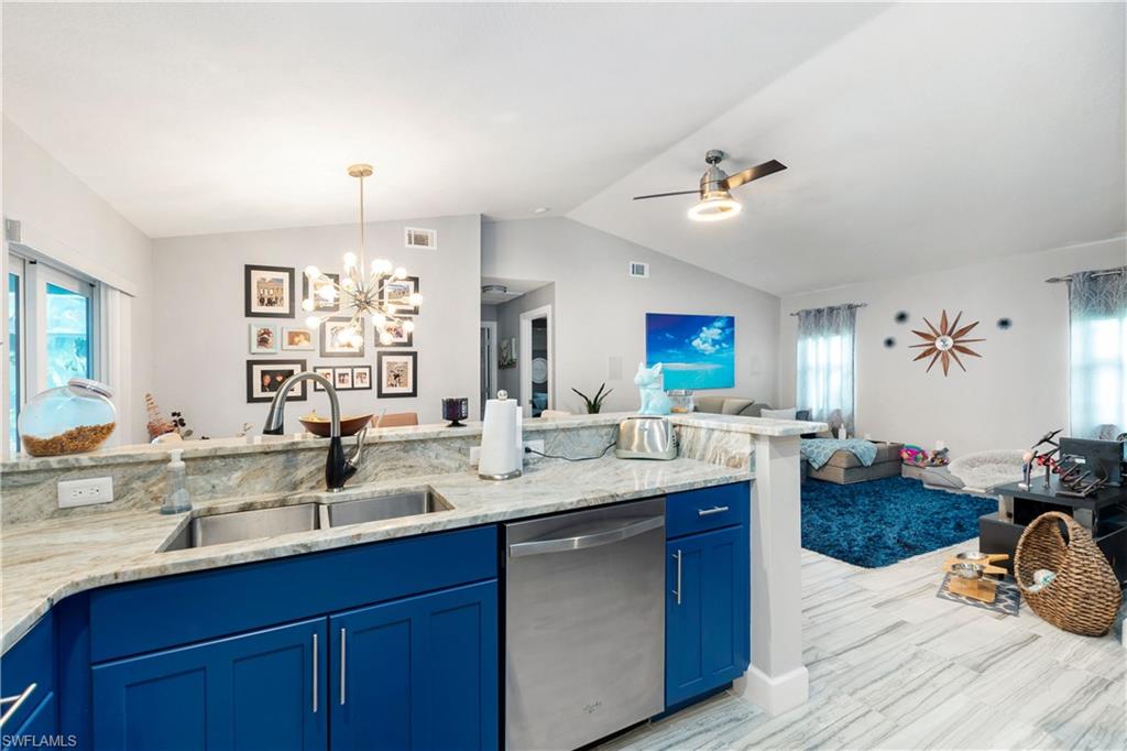 CALOOSA TRACE - Residential