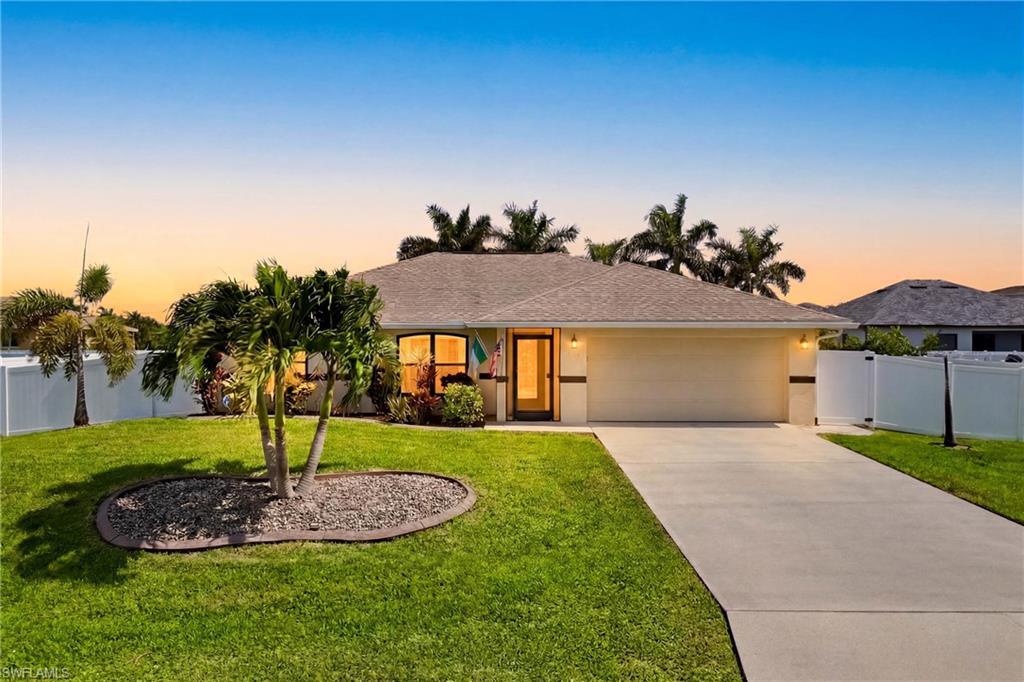 CAPE CORAL - Residential