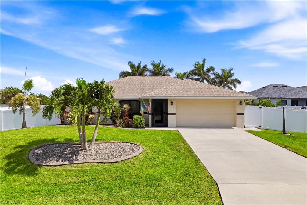CAPE CORAL - Residential