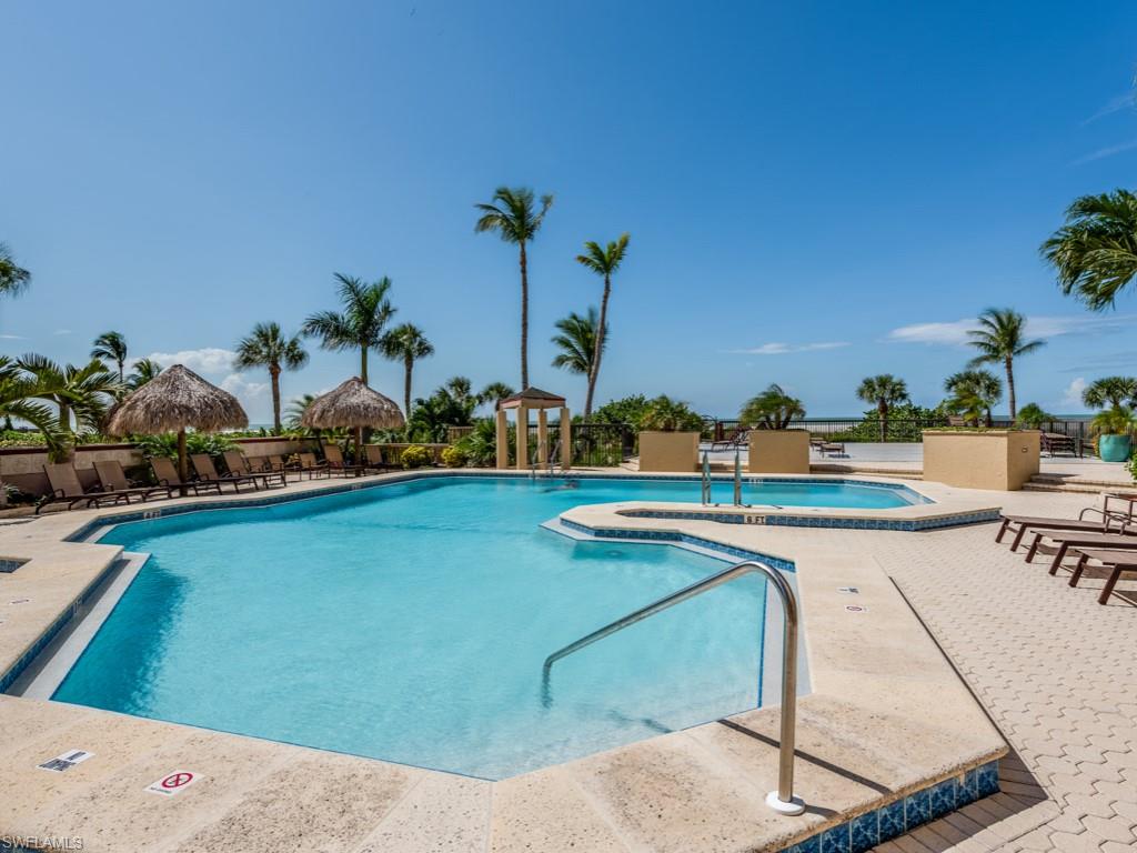 CRESCENT BEACH - Residential