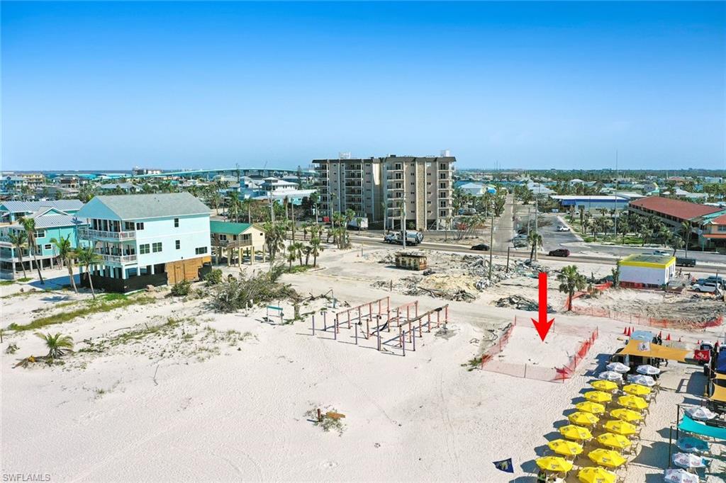 CRESCENT BEACH - Commercial Sale