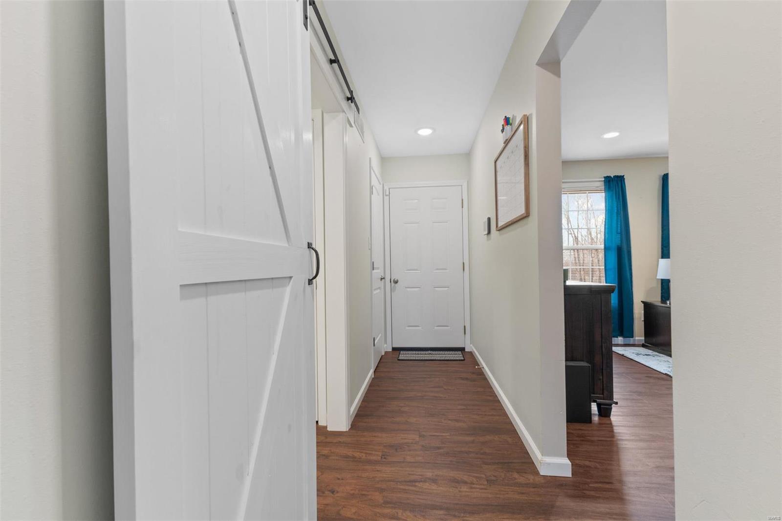 COUNTRY LANE PLACE - Residential