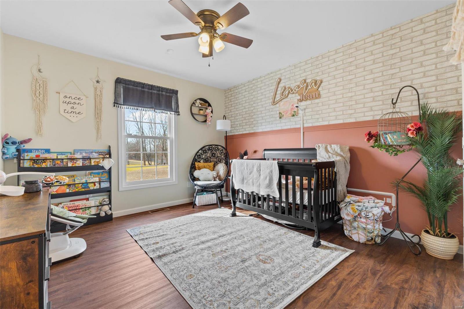 COUNTRY LANE PLACE - Residential