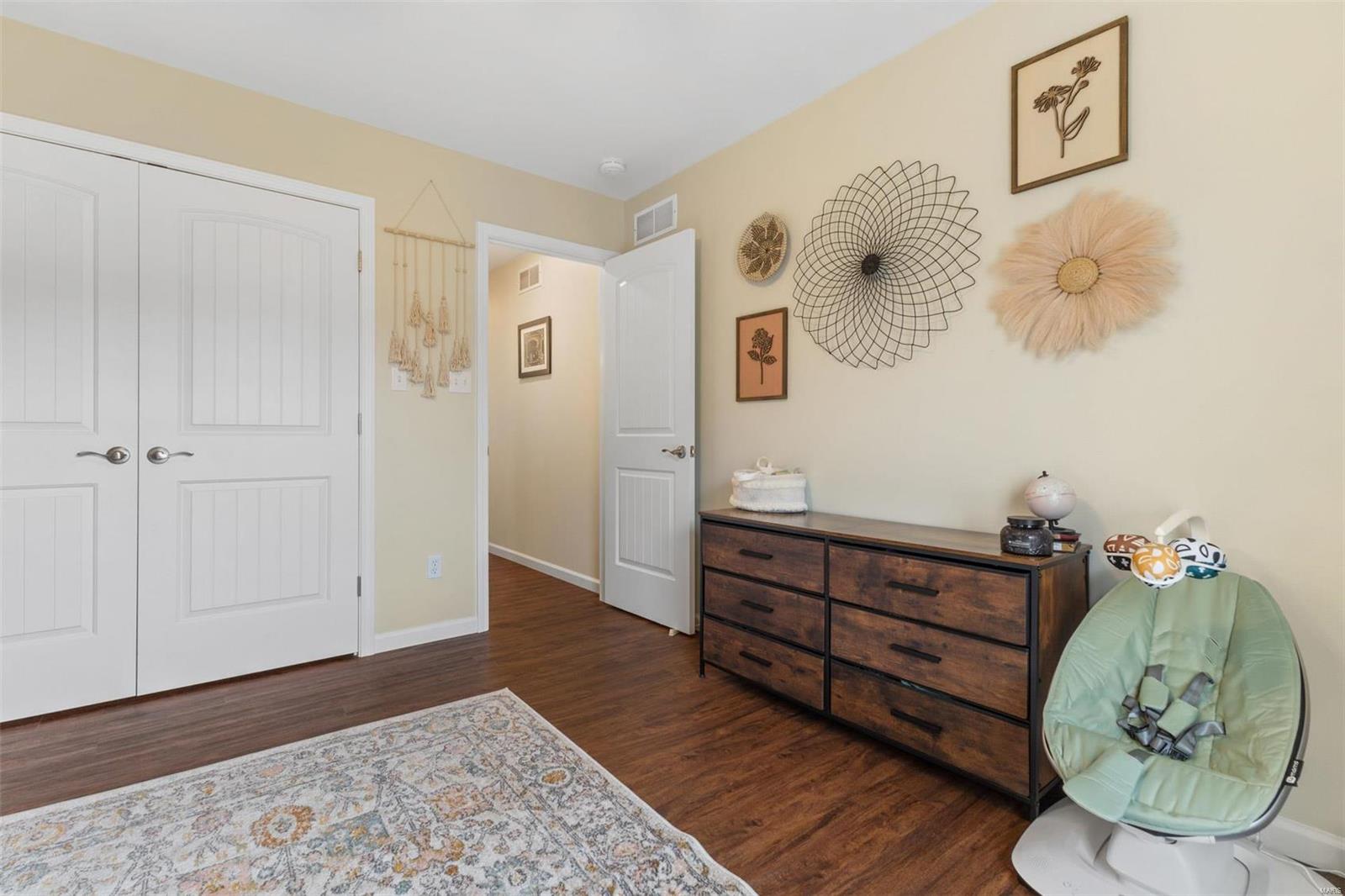 COUNTRY LANE PLACE - Residential