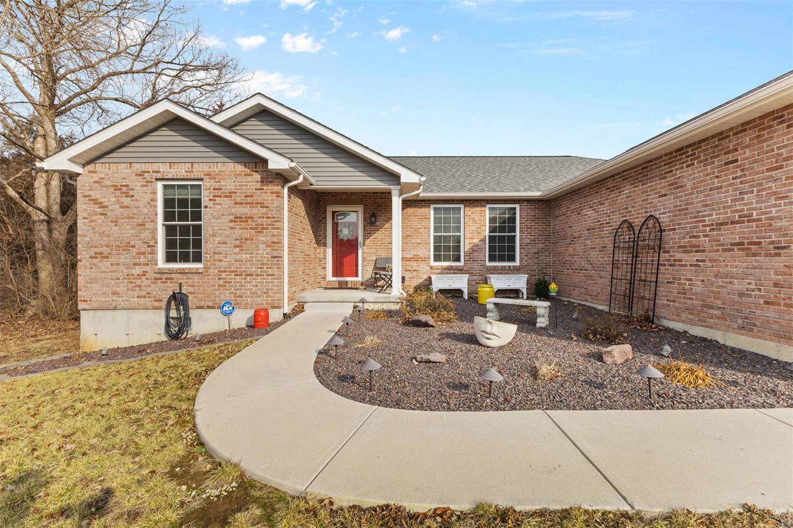 COUNTRY LANE PLACE - Residential