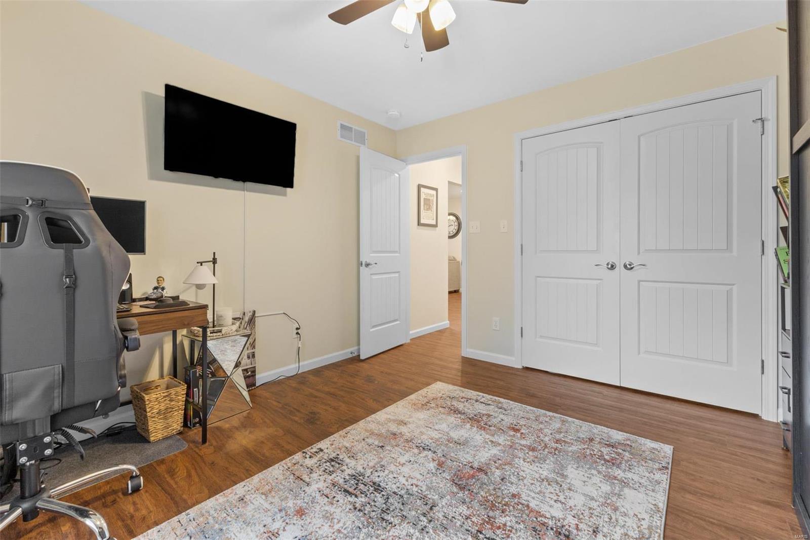 COUNTRY LANE PLACE - Residential