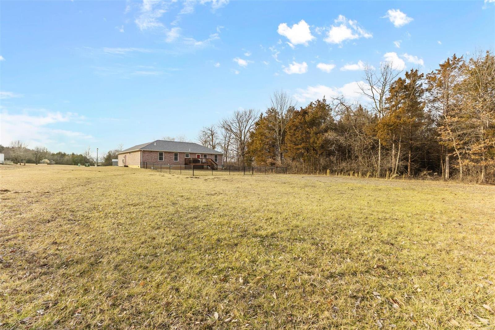 COUNTRY LANE PLACE - Residential