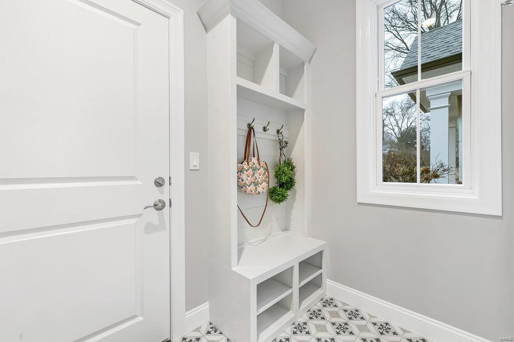 Ladue - Residential