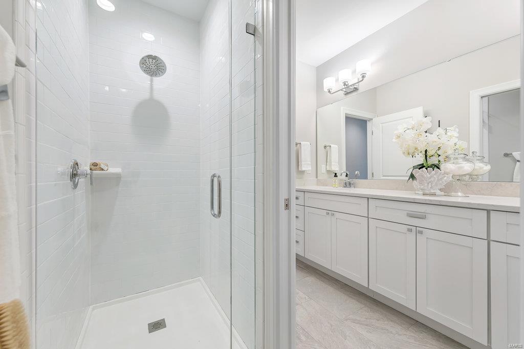 Ladue - Residential