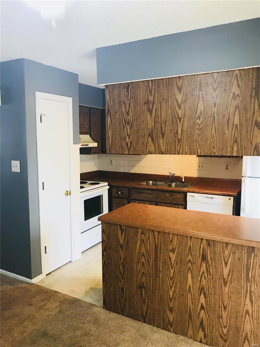 St Peters Condos Ph23 - Residential Lease