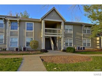 . Available for lease! This clean and ready condo is located close to everything for the easy lifestyle commute!  This great upstairs unit includes vaulted ceilings, woodburning fireplace, refrigerator, stove, microwave, dishwasher, private laundry closet and private deck.!!  You also have the wonderful amenities of Sugarwood Condos---pool and tennis courts!  Your lease amount includes the coverage of water, sewer and trash.  Your only cost is electric!  See it today!  Ready for April move in!!  Application fee of $50.  No smoking, no pets unless confirmed with landlord in writing (requires a non-refundable pet deposit of 250.00). Location: Upper Level