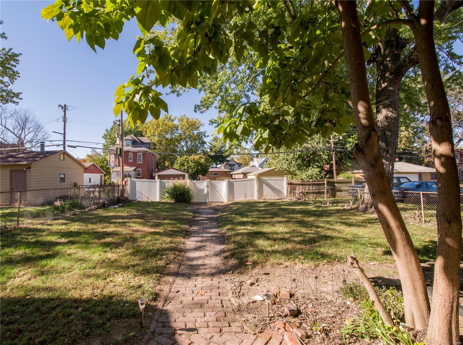 City/St Louis - Residential