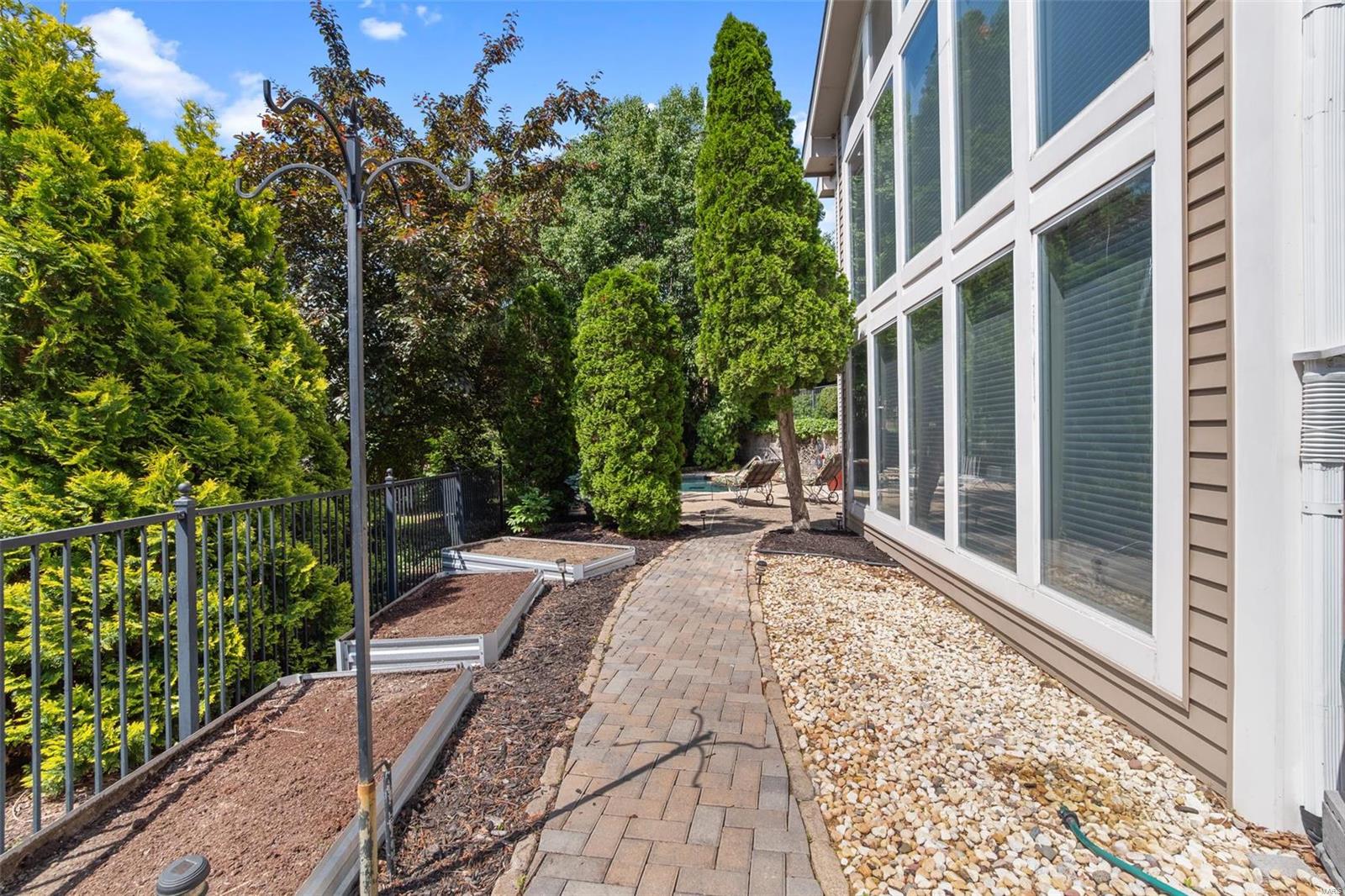 Edgemont - Residential