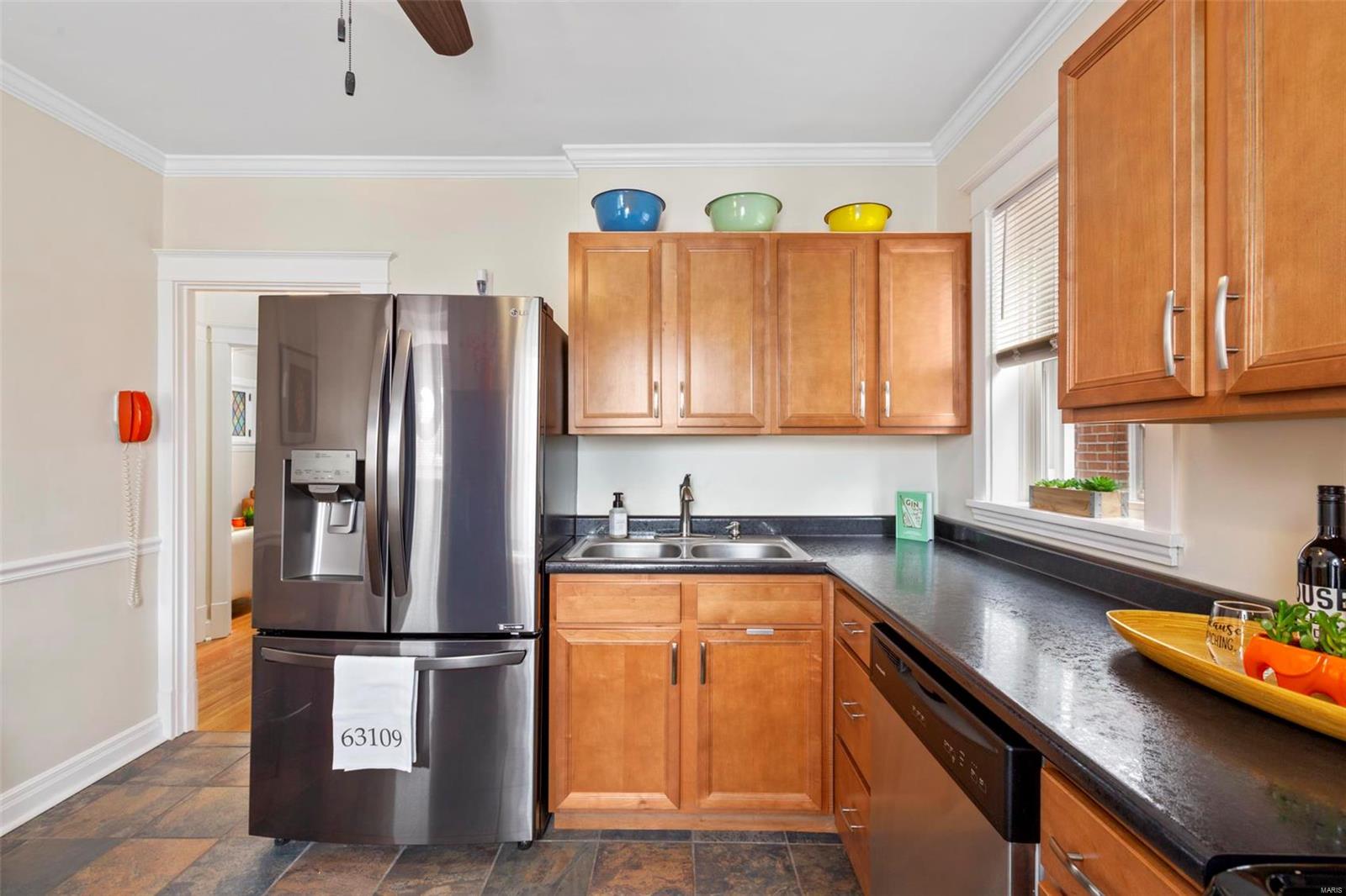 Lynna - Residential
