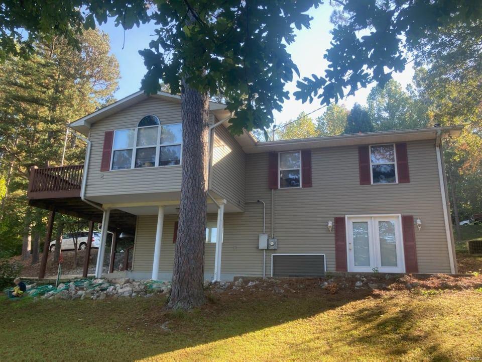 Nice Ranch style home with finished walk out basement.   Huge Pine trees scattered over the large city lot overlooking valley.   Conveniently located in Van Buren near the Current River and Ozark Scenic Riverways and thousands of acres of public land for outdoor recreation opportunities.