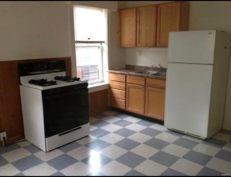 Mcdermotts Grand Ave Add - Residential Income